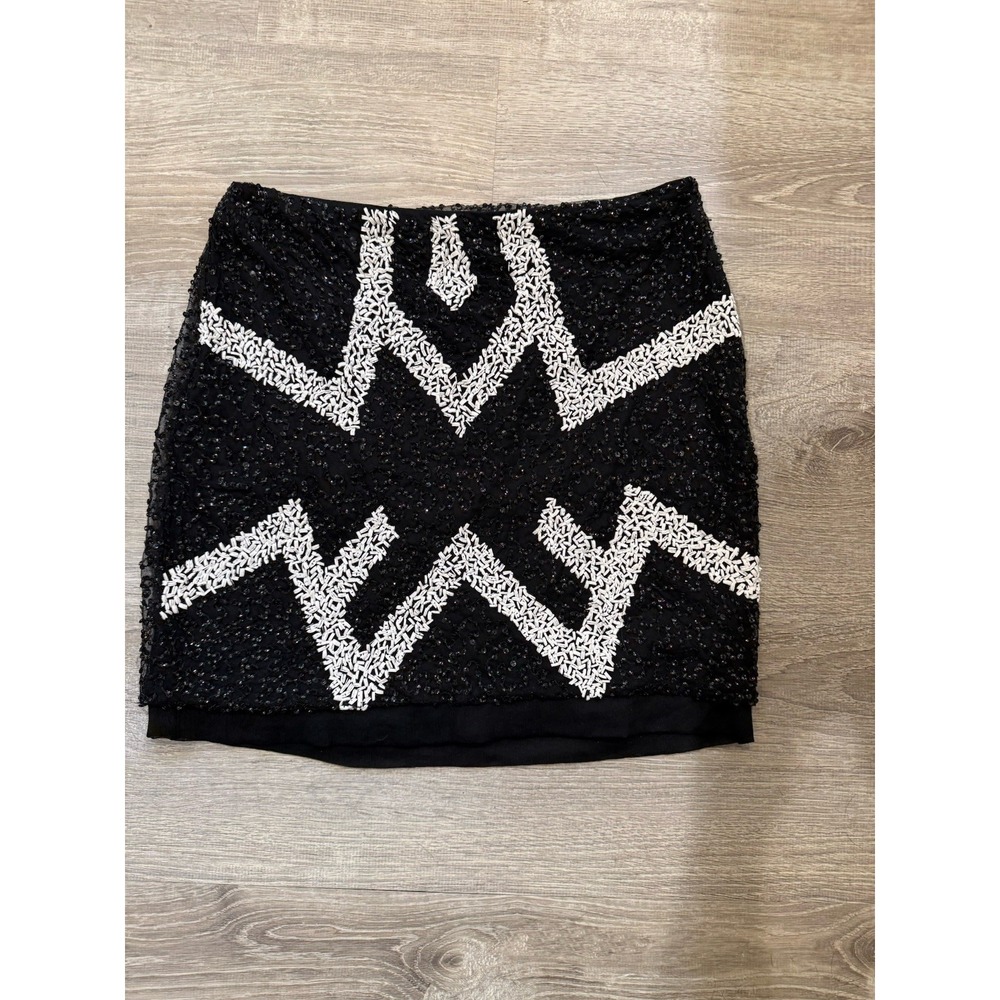 Women's H&M Mini Skirt Geometric Design Size S Plastic Beading In Great Shape